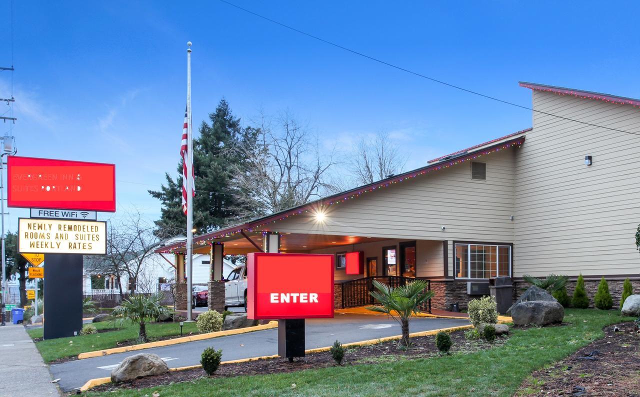 Evergreen Inn & Suites Portland (Adults Only) Dış mekan fotoğraf